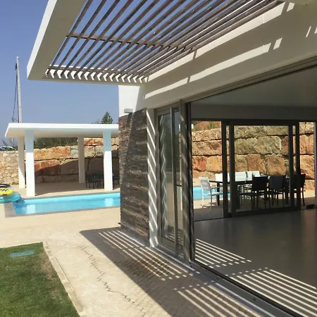 Casa No Monte Villa *